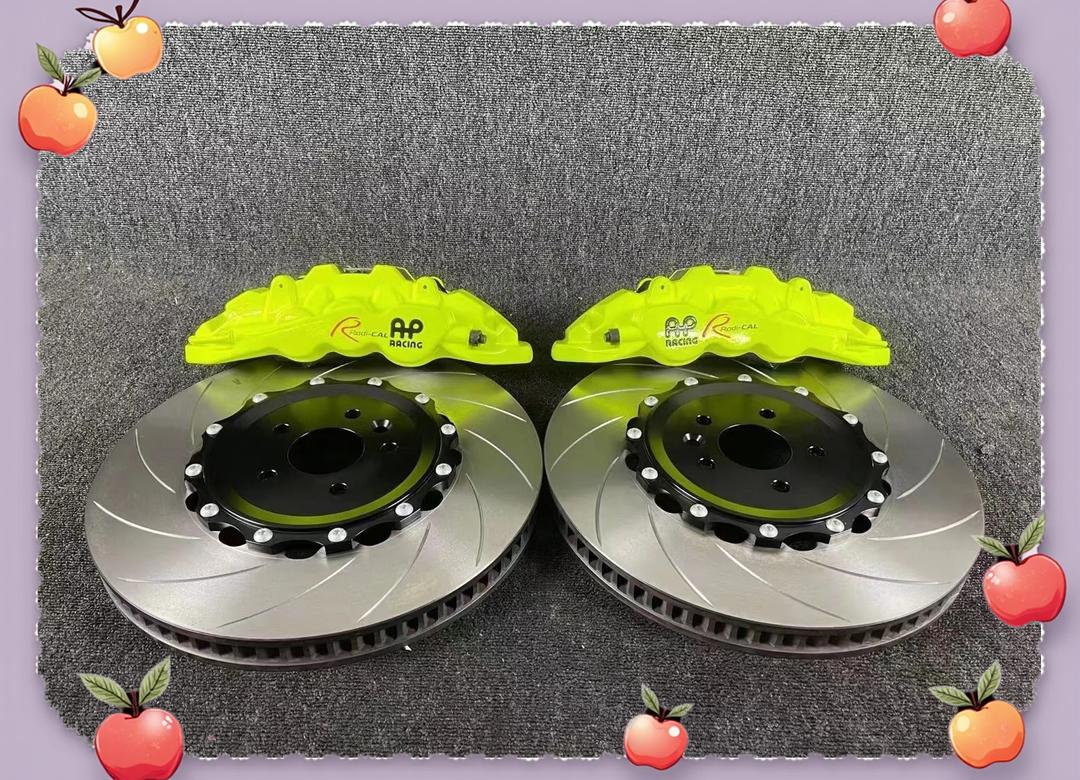 关于赛车配件升级：技术革新助力策略赢取优势的信息