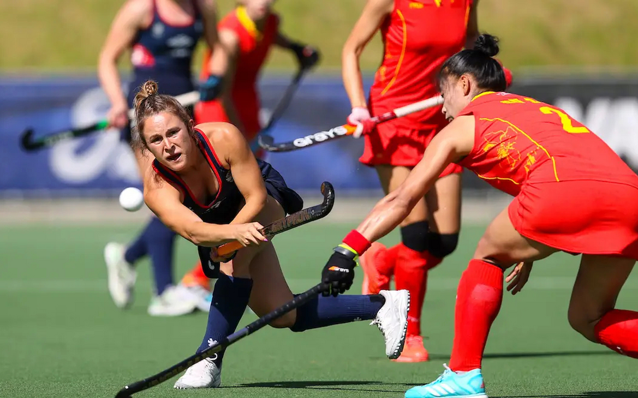 爱游戏官网-曲棍球联赛打响，老牌劲旅展开争夺