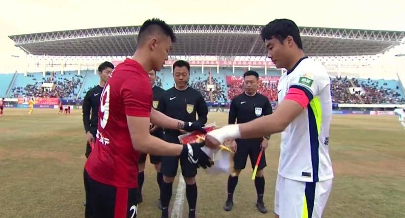 曲棍球联赛打响，老牌劲旅展开争夺