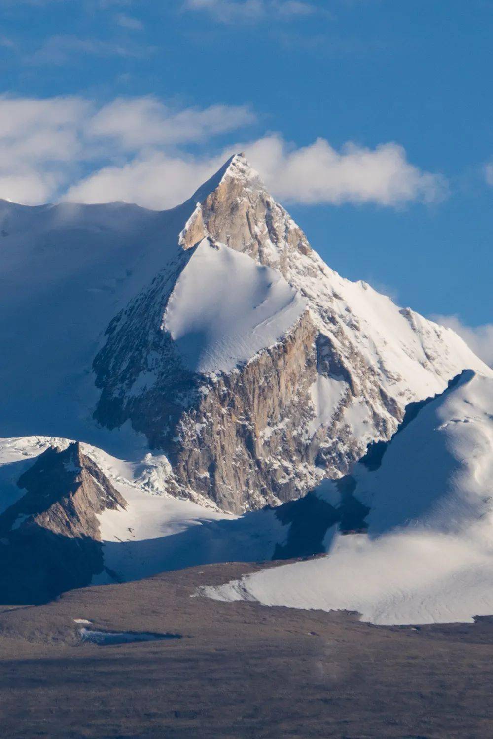 特色冰川漂流,极地雪域的速度与惊险的简单介绍 特色冰川漂流,极地雪域的速度与惊险的简单介绍