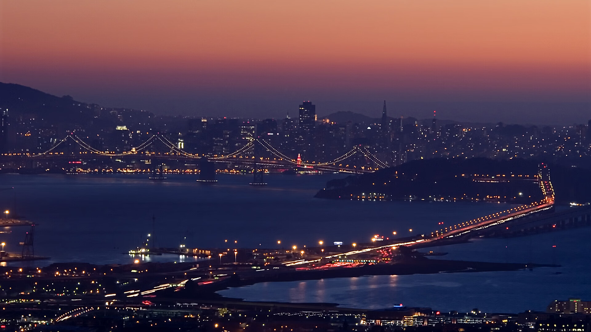 伊利亚·哈伦稳步晋级蝶泳决赛